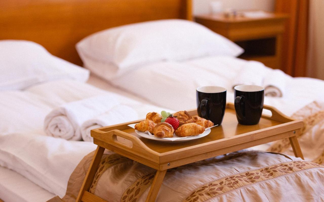 Septimia Hotels & Spa Resort Odorheiu Secuiesc Esterno foto
