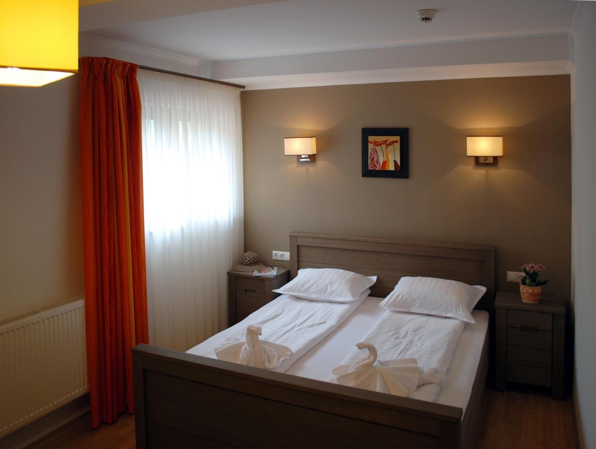 Septimia Hotels & Spa Resort Odorheiu Secuiesc Esterno foto